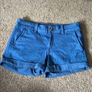 AMERICAN EAGLE MIDI BLUE SHORTS